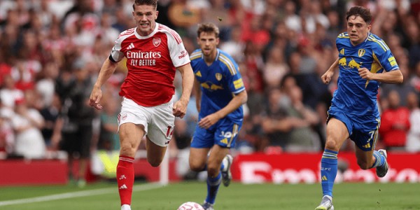 阿森纳5-0利兹联 登顶积分榜榜首