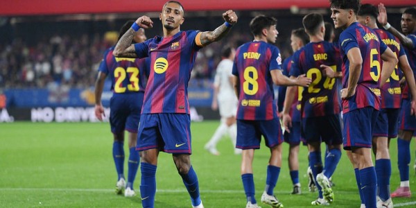 巴萨焦虑！拉菲尼亚失去状态，困境将至