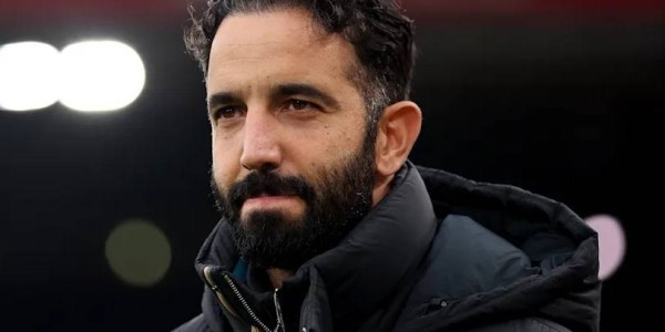 曼联冲击三连胜遇阻，两员大将因伤休战，马奎尔续约悬而未决