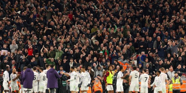 曼联2-1利物浦！可怕的不是绝杀对手，而是球迷赛后的表态